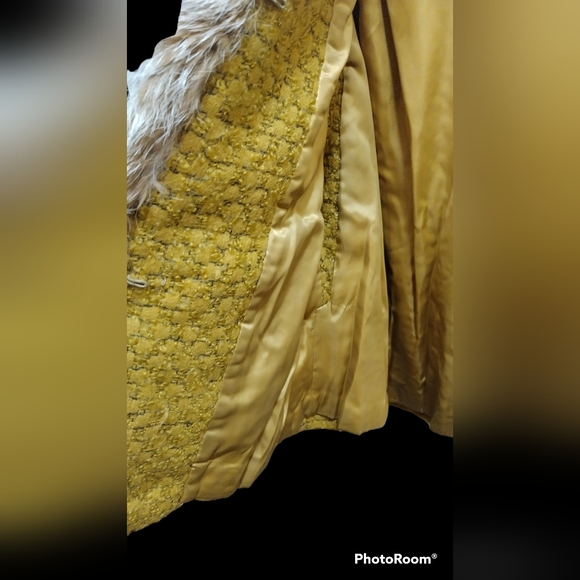 Vintage 100% Wool with Fur Jacket 🧥 no sleeves Size M - Picture 10 of 12